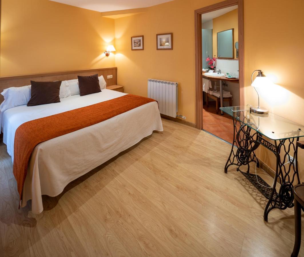 Hotel Ripoll サンティラリ・サカルム エクステリア 写真